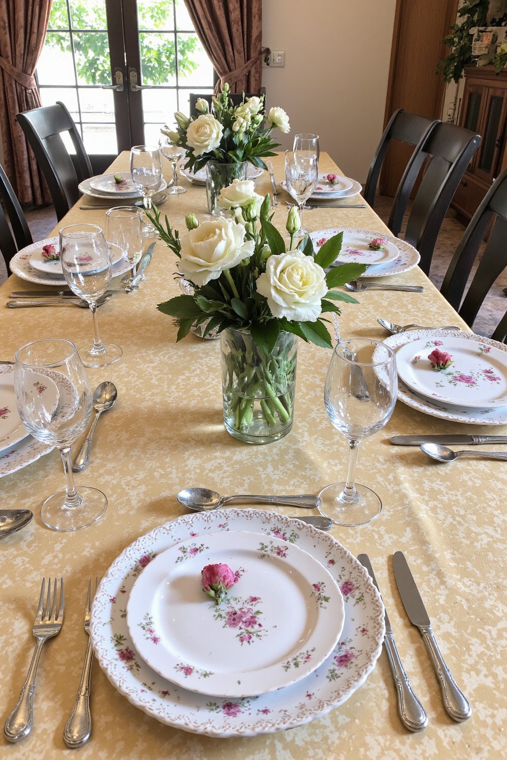 Spring Tablescapes ideas - Elegant Spring Tablescape with Damask & Crystal - Elegant spring table setting ideas. A beautiful damask...