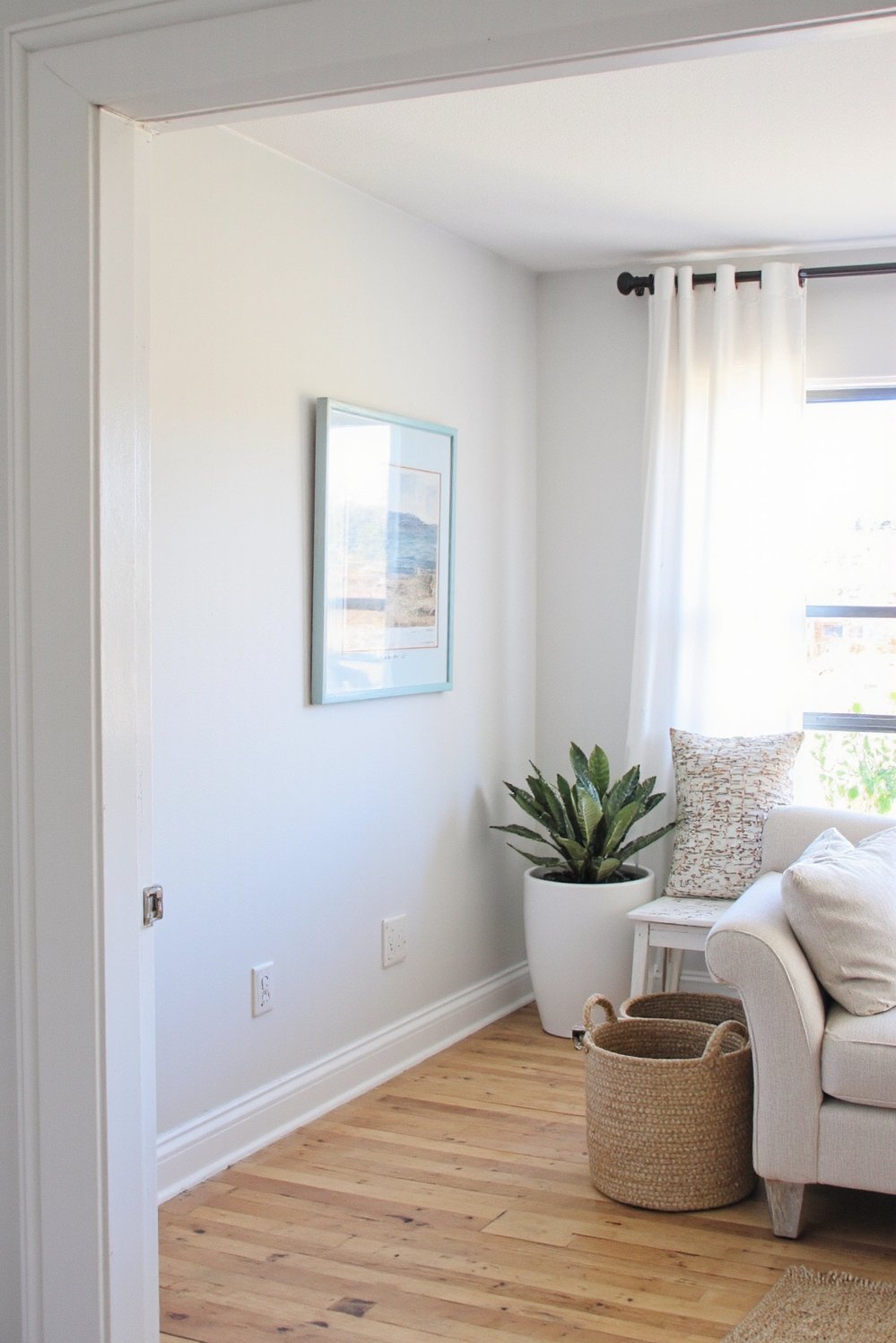 beachy living room ideas - Coastal Neutral Living Room: White, Beige & Gray - Coastal living room ideas: This space feels so...