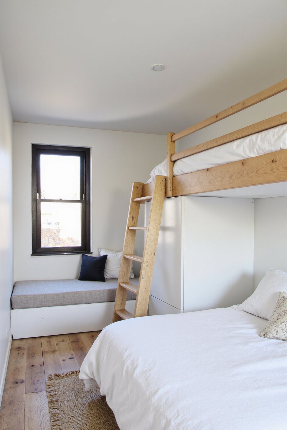 Scandinavian bedroom ideas - Minimalist Scandi Guest Room with Built-in Bunk Bed - Scandi guest bedroom ideas: This minimalist room features...