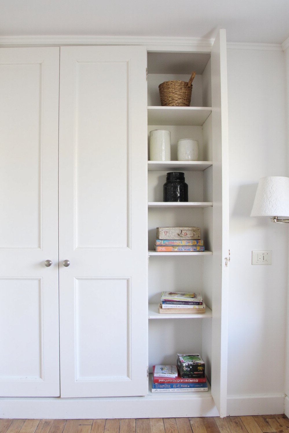 White bedroom decor ideas - Space-Saving White Bedroom: Clever Storage Ideas - Maximize space in your small white bedroom. Clever...