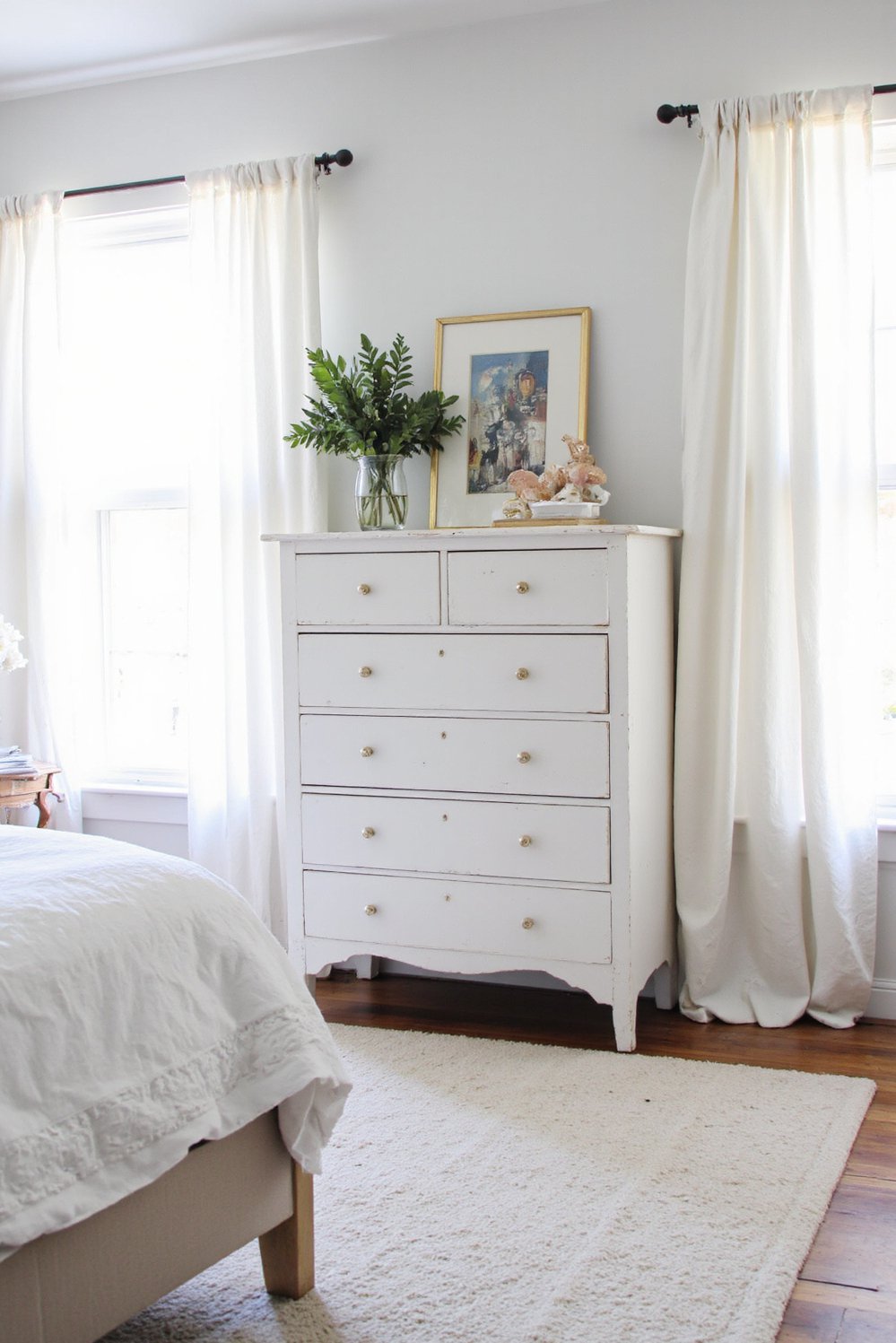 White bedroom decor ideas - Antique White Chest & Modern White Bedroom - White bedroom furniture ideas featuring a stunning antique...