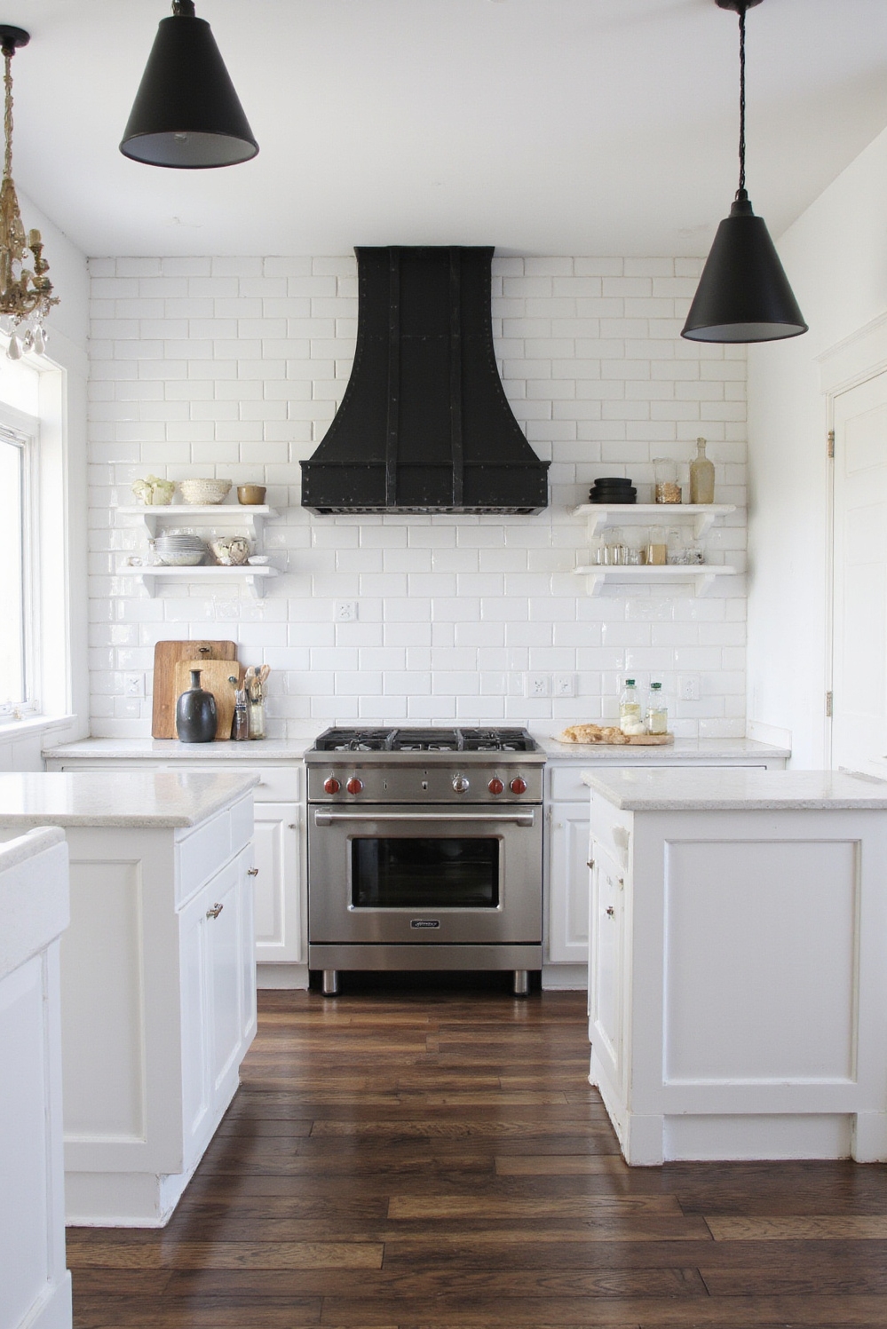 Industrial kitchen design - Crafting Crisp Industrial Kitchens - Sunlight floods this industrial kitchen, bouncing off walls...